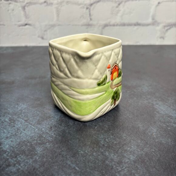 Vintage 1982 Otagiri Japan Country Farm Cow Scene Creamer - Picture 3 of 7